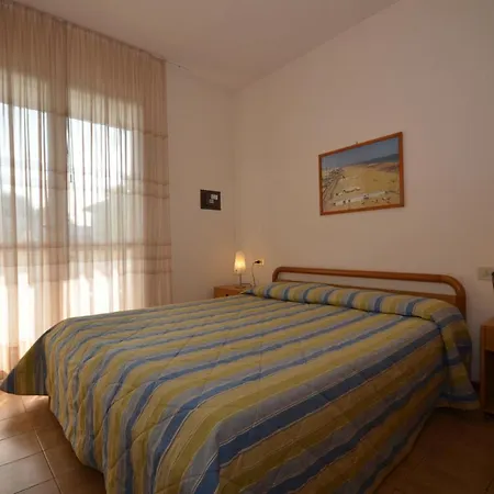 Sirio Via Pesci 6,8,14 *