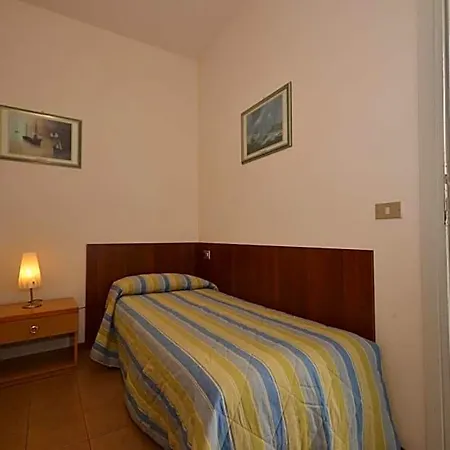 Sirio Via Pesci 6,8,14 Apartment *