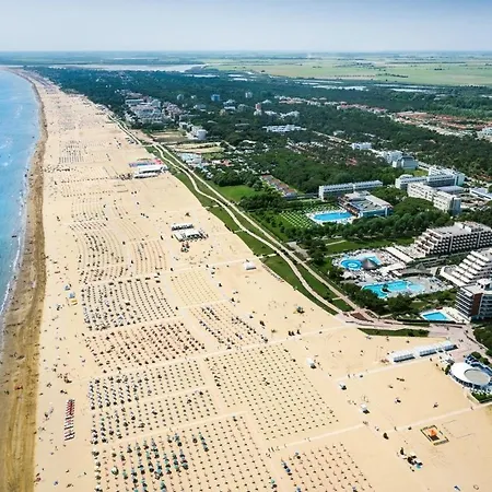 Sirio Via Pesci 6,8,14 * Bibione