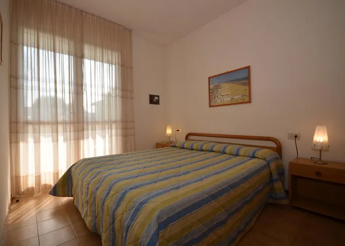 Sirio Via Pesci 6,8,14 *